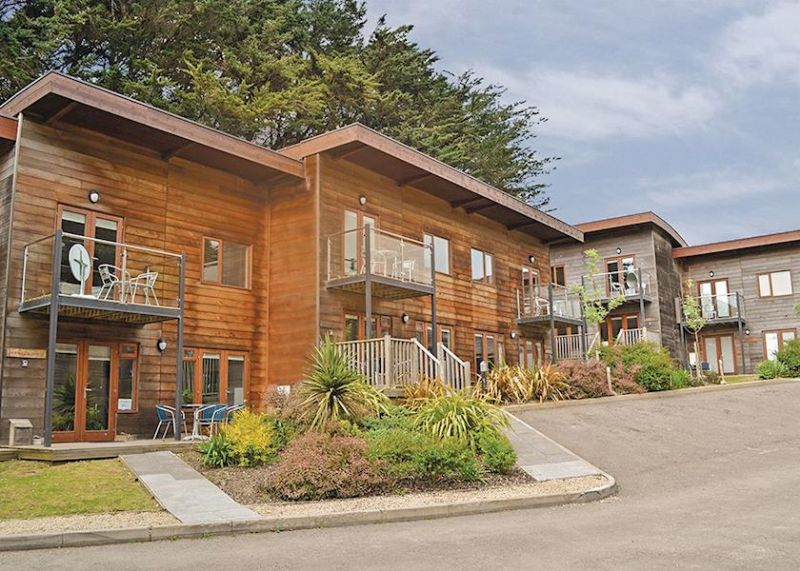 Towan Valley Beach Houses, Holiday Cottages, Bungalows, Apartments