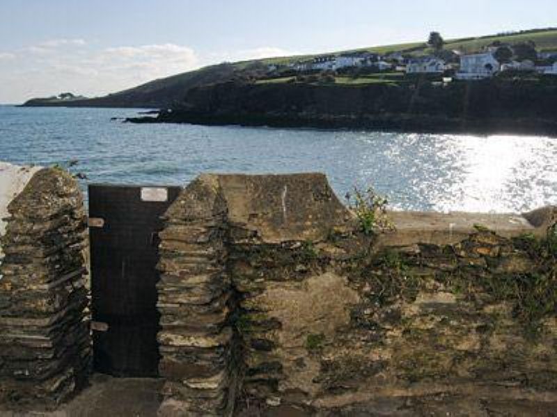 St Cadoc Cottage, Harlyn Bay, near Padstow St Cadoc Cottage, Harlyn Bay, near Padstow