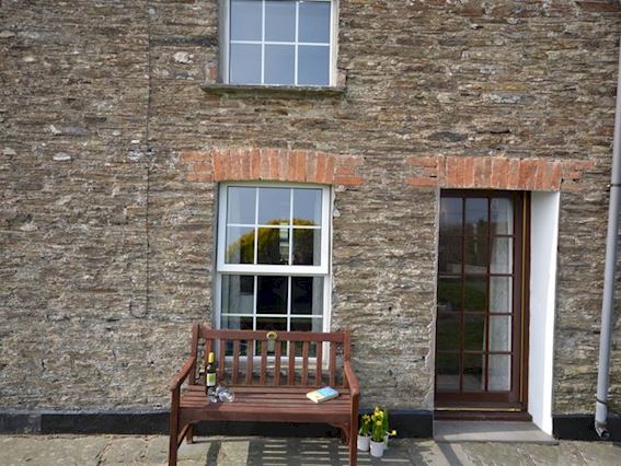 Quaint Cottage near Padstow