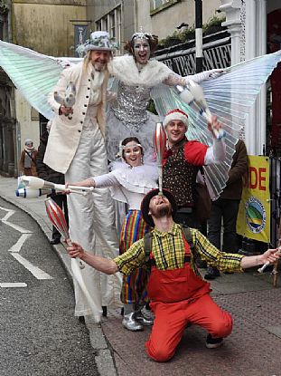 Christmas Street Entertainment in Penzance