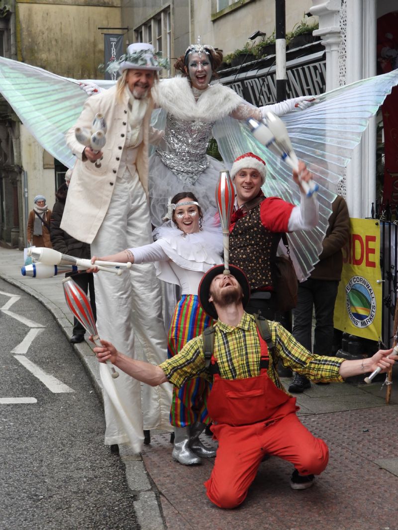 Christmas Street Entertainment in Penzance Christmas Street Entertainment in Penzance