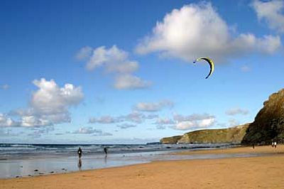Kitesurfing at Watergate Bay