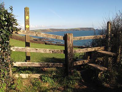 Cornwall Coastal Footpath near Porthbean