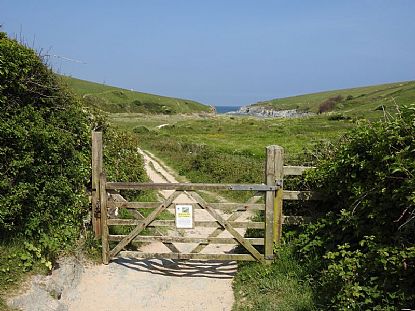 Porth Joke Valley