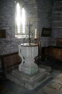 Font in Mawgan in Meneage Church Font in Mawgan in Meneage Church