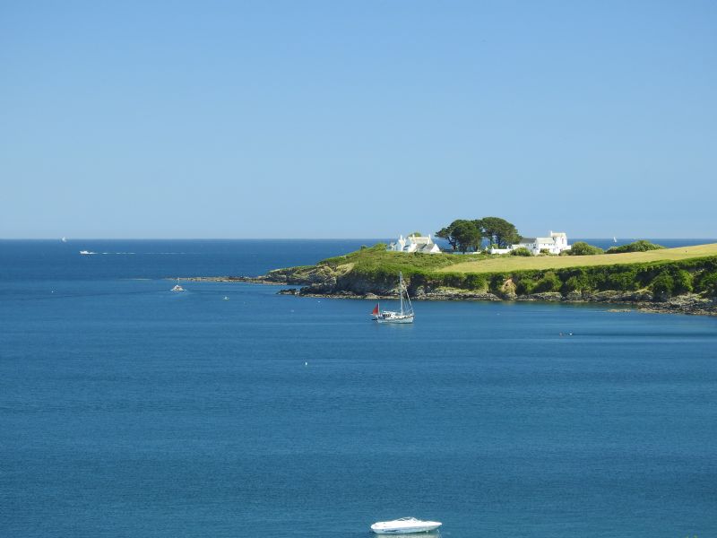 Chapel Point from Portmellon, near Mevagisey Chapel Point from Portmellon, near Mevagisey